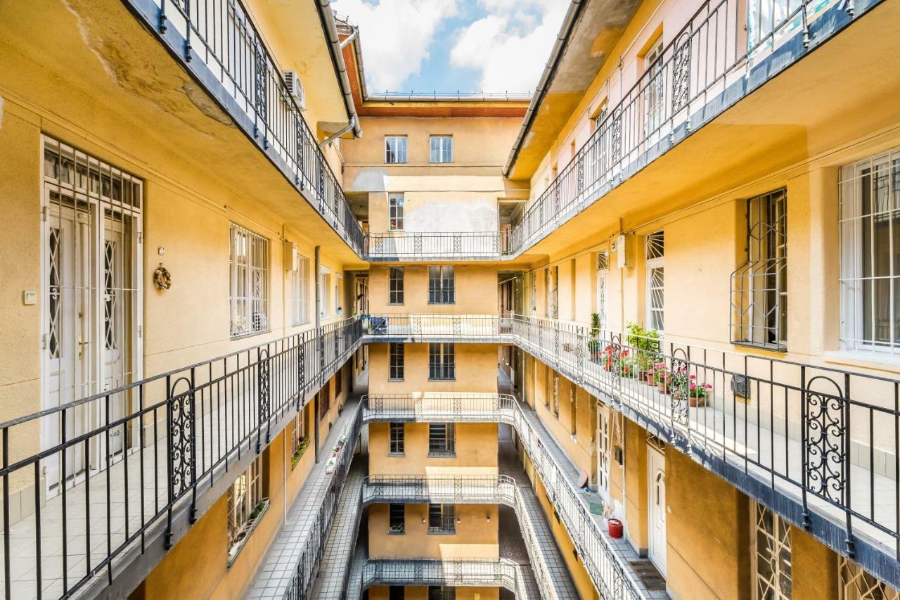 Apartment Fleur Creme Budapest